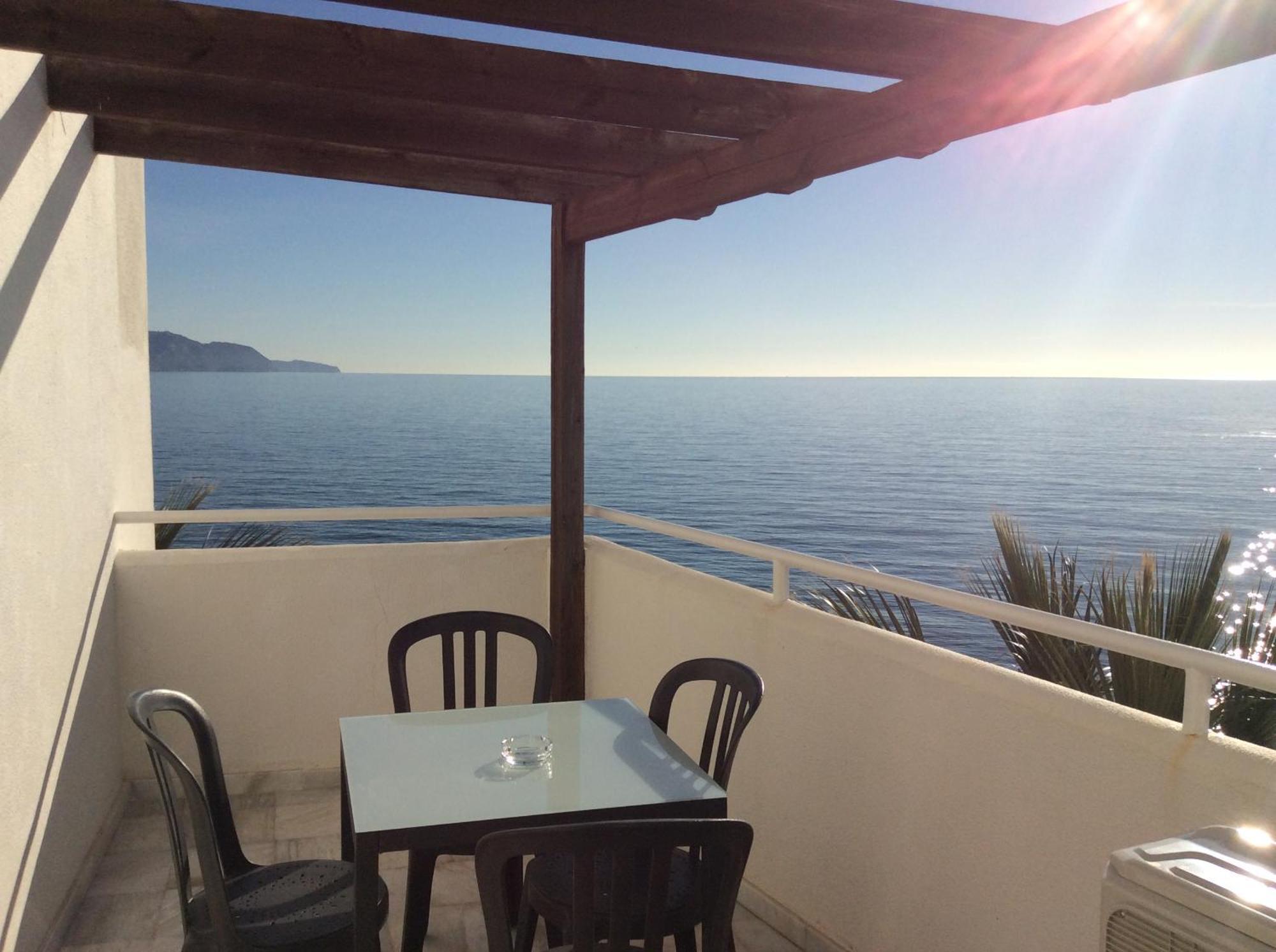 Apartament Fuentes De Nerja Zewnętrze zdjęcie