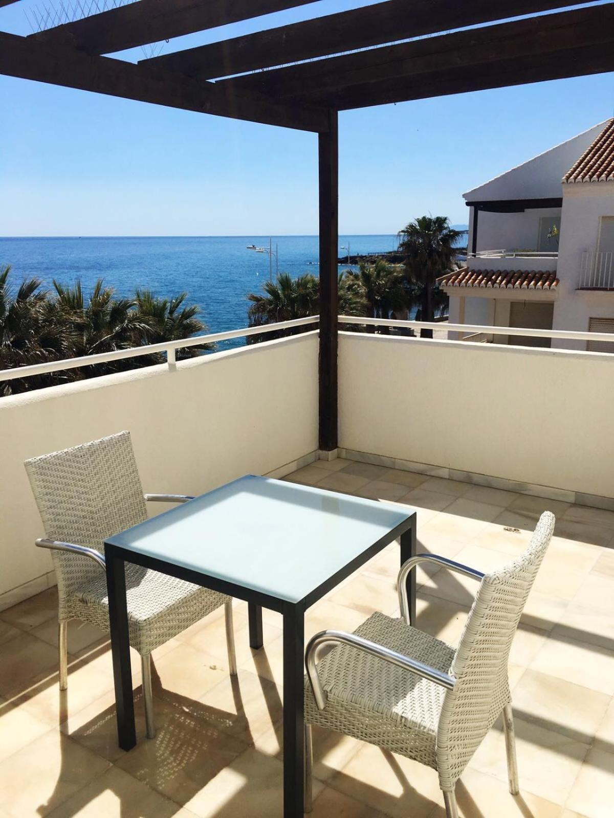 Apartament Fuentes De Nerja Zewnętrze zdjęcie